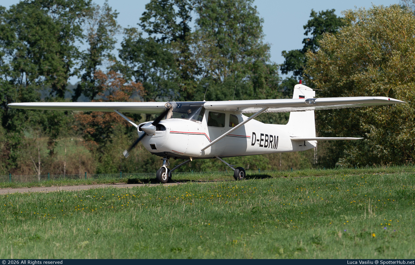 Photo of D-EBRM - Cessna 150C operated by Private