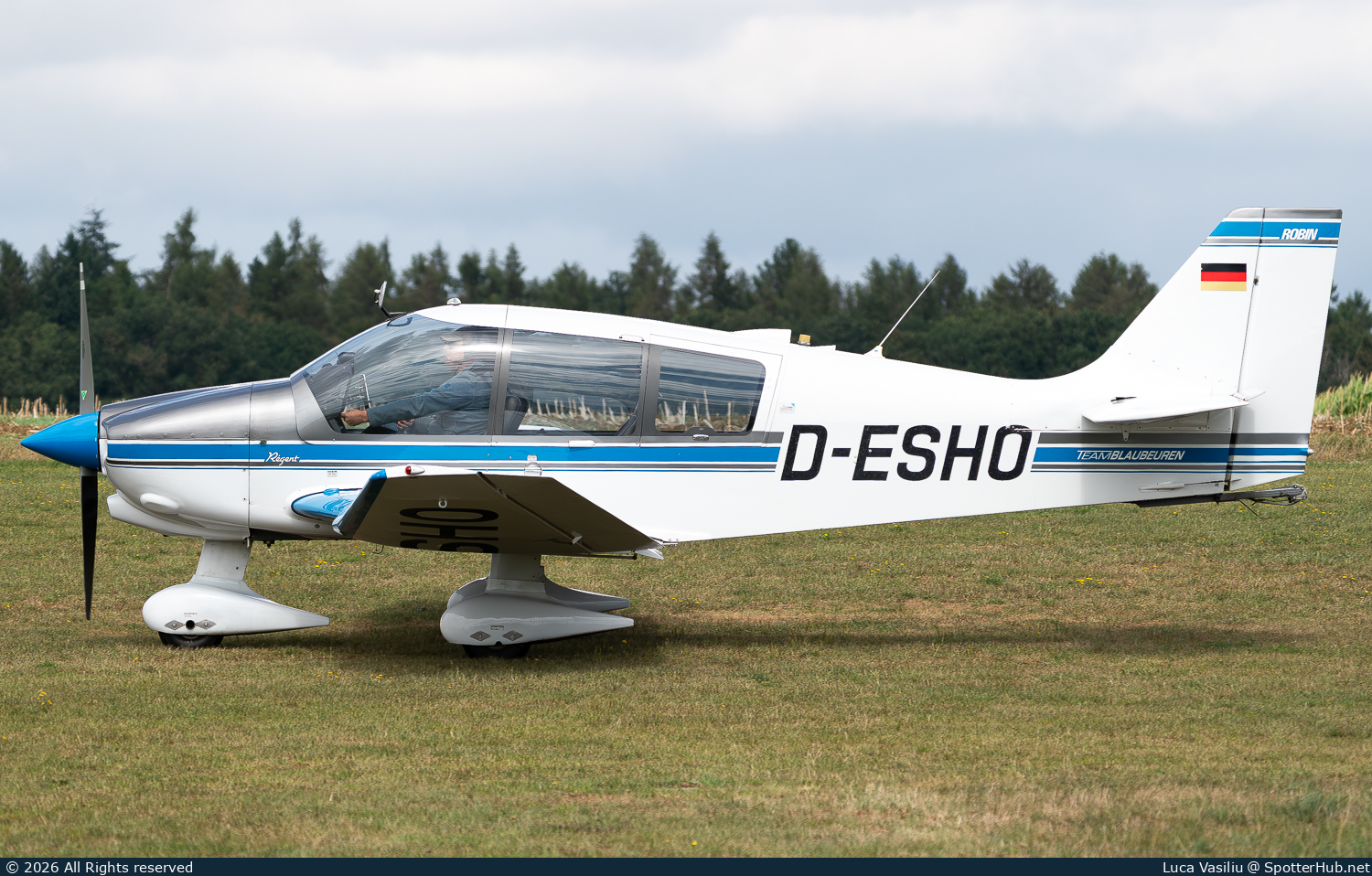 Photo of D-ESHO - Robin DR400/180 Régent operated by Fliegergruppe Blaubeuren