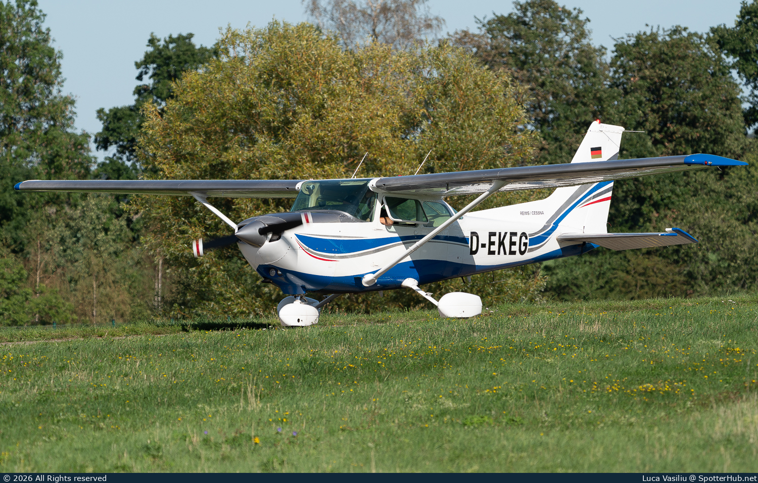 Photo of D-EKEG - Reims-Cessna FR172K Hawk XP operated by Luftsportgruppe Weißenhorn