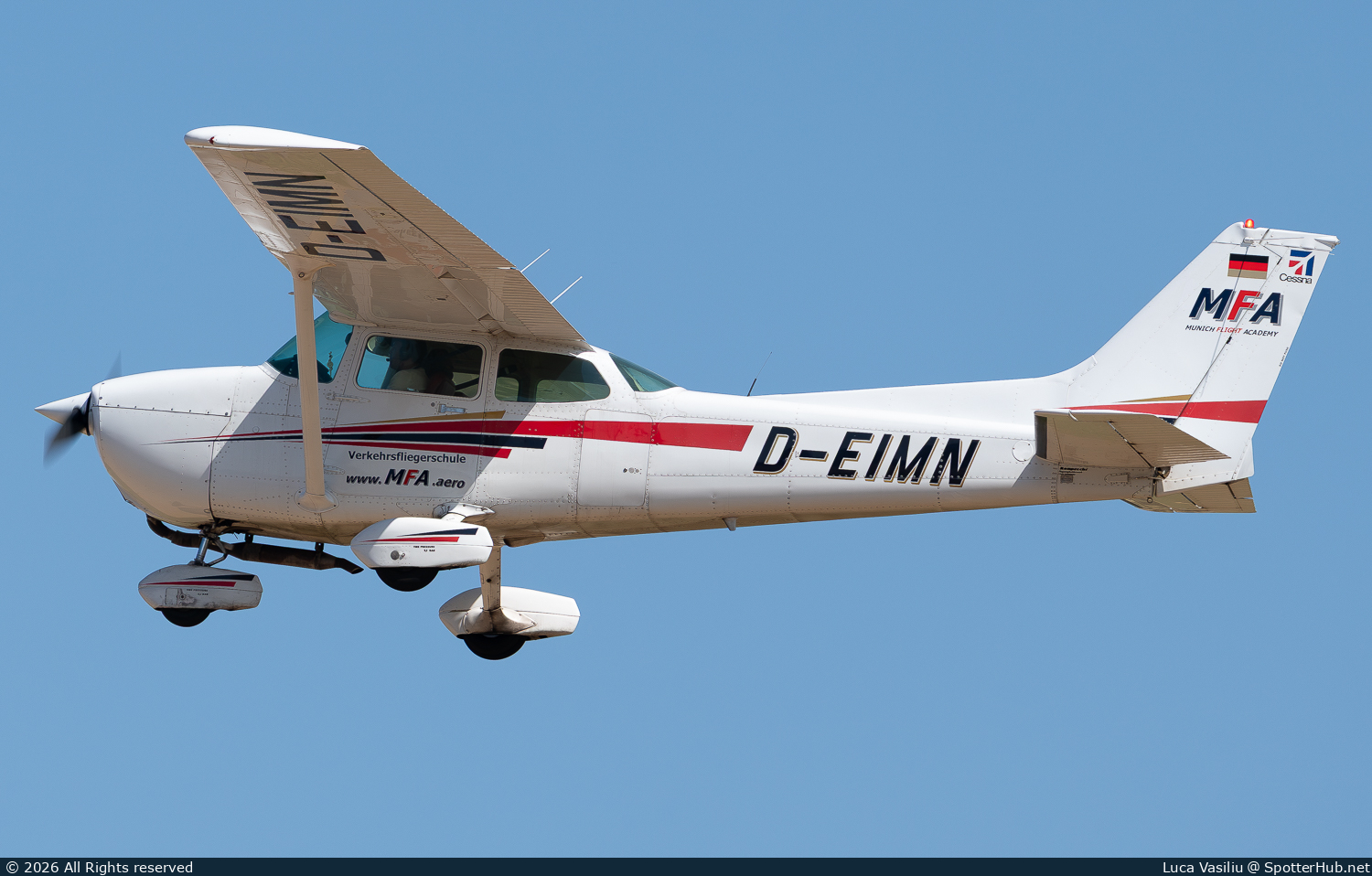 Photo of D-EIMN - Reims-Cessna F172P Skyhawk II operated by MFA Munich Flight Academy