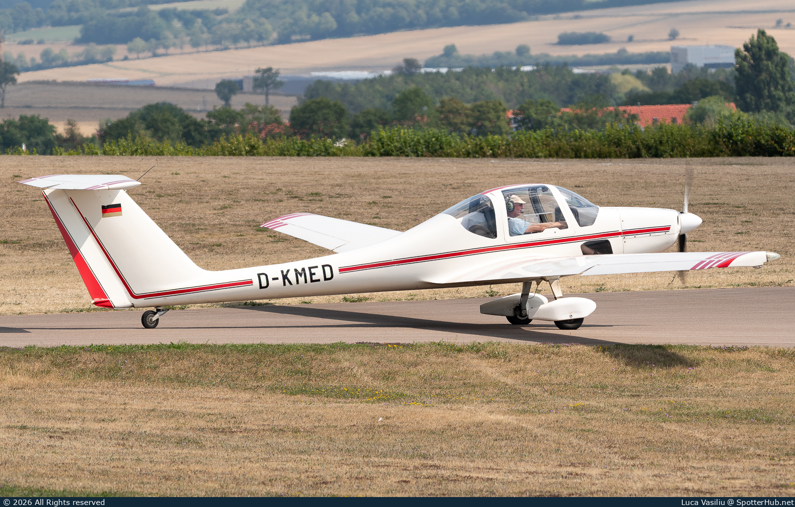 Photo of D-KMED - Grob G109B operated by Luftsportverein Schwabmünchen