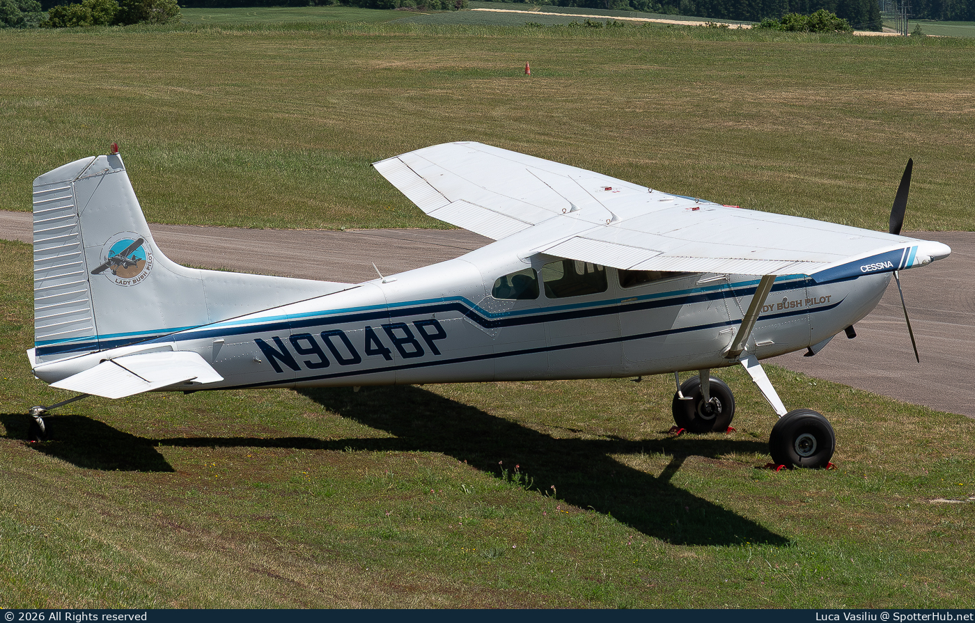 Photo of N904BP - Cessna 180J Skywagon operated by Private