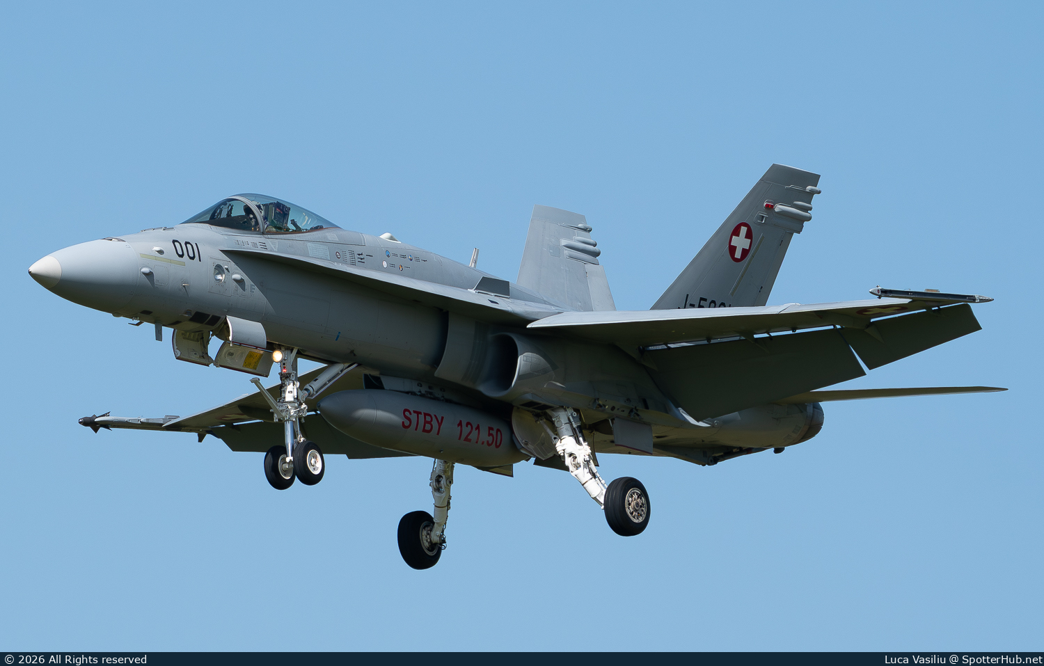 Photo of J-5001 - McDonnell Douglas F/A-18C Hornet operated by Swiss Air Force
