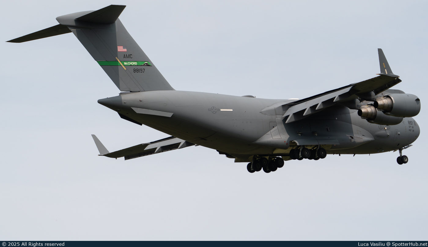 Photo of 08-8197 - Boeing C-17A Globemaster III operated by US Air Force