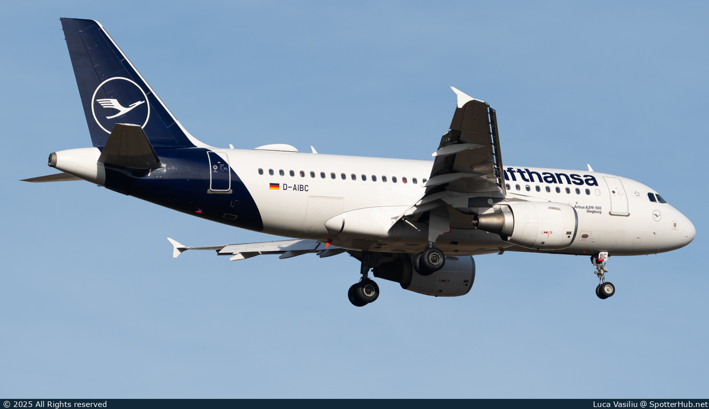 Photo of D-AIBC - Airbus A319-112 operated by Lufthansa
