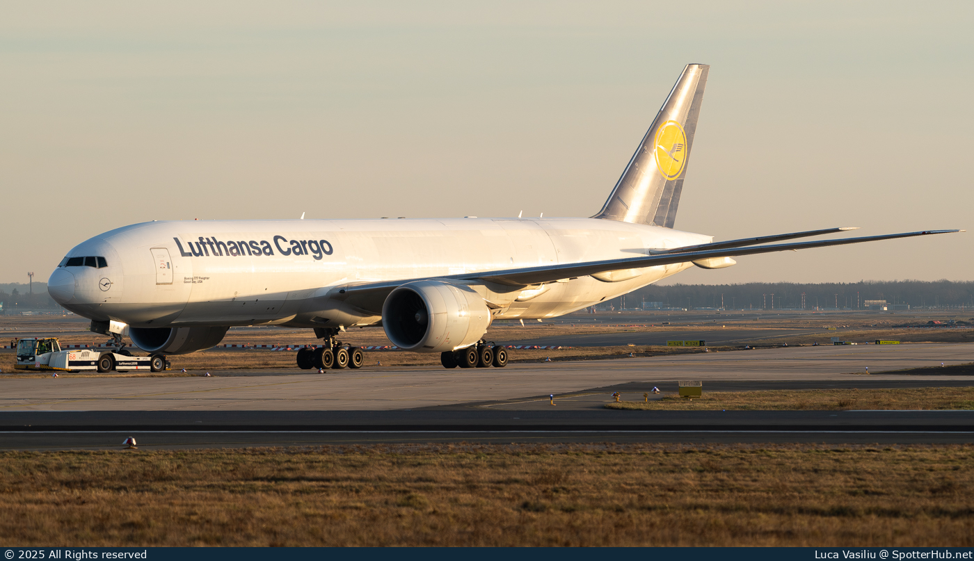 Photo of D-ALFA - Boeing 777-FBT operated by Lufthansa Cargo