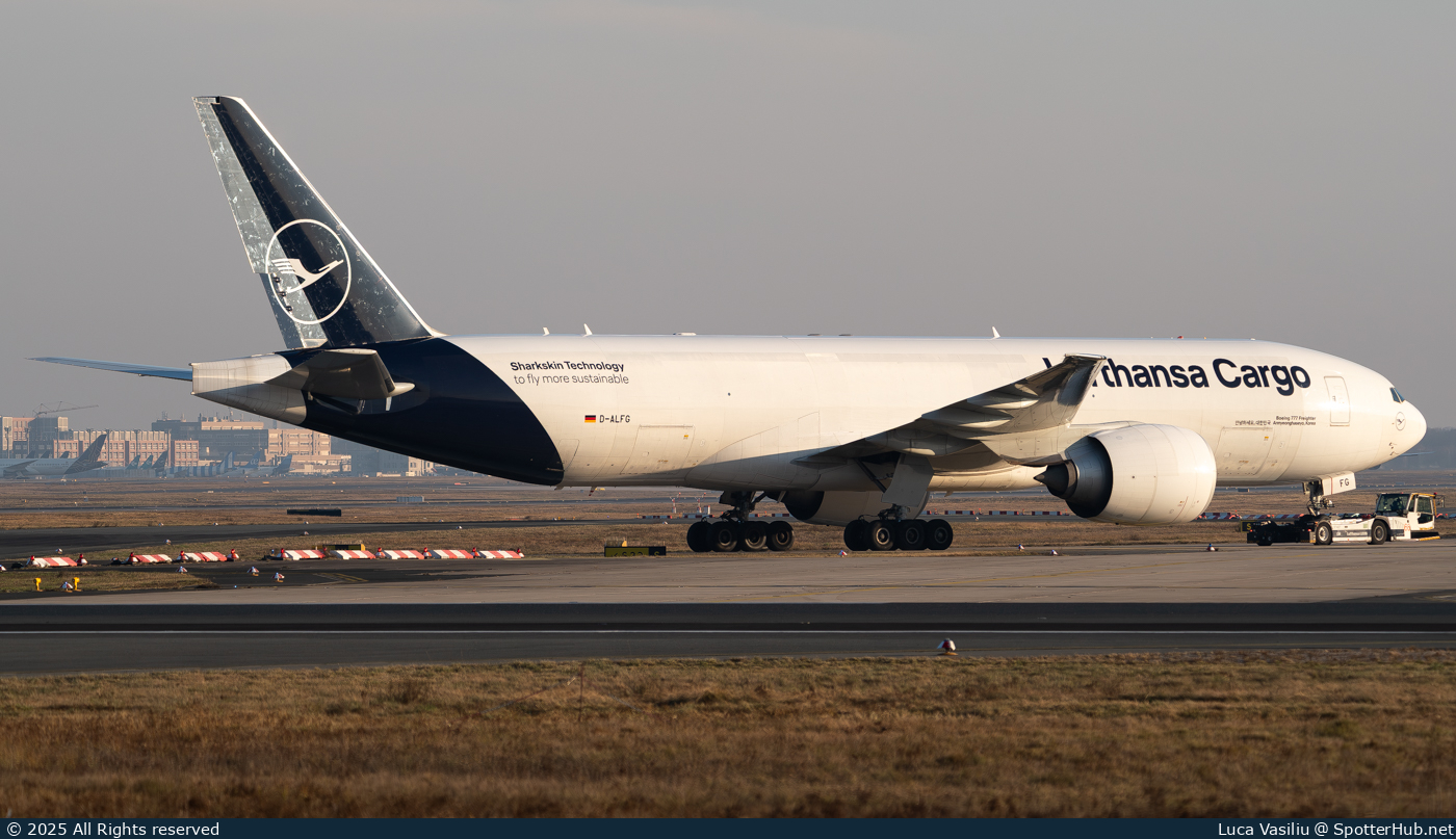 Photo of D-ALFG - Boeing 777-FBT operated by Lufthansa Cargo