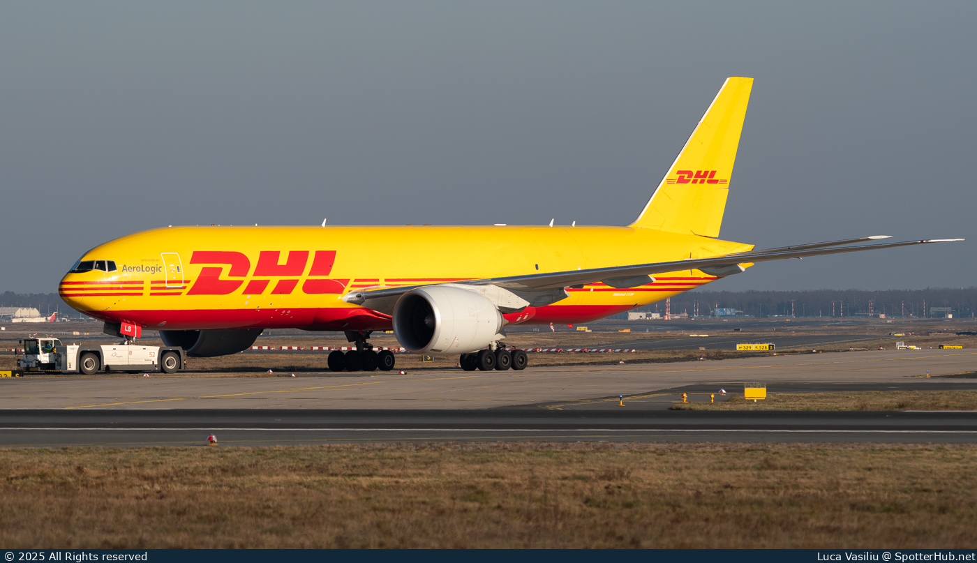Photo of D-AALS - Boeing 777-F operated by AeroLogic