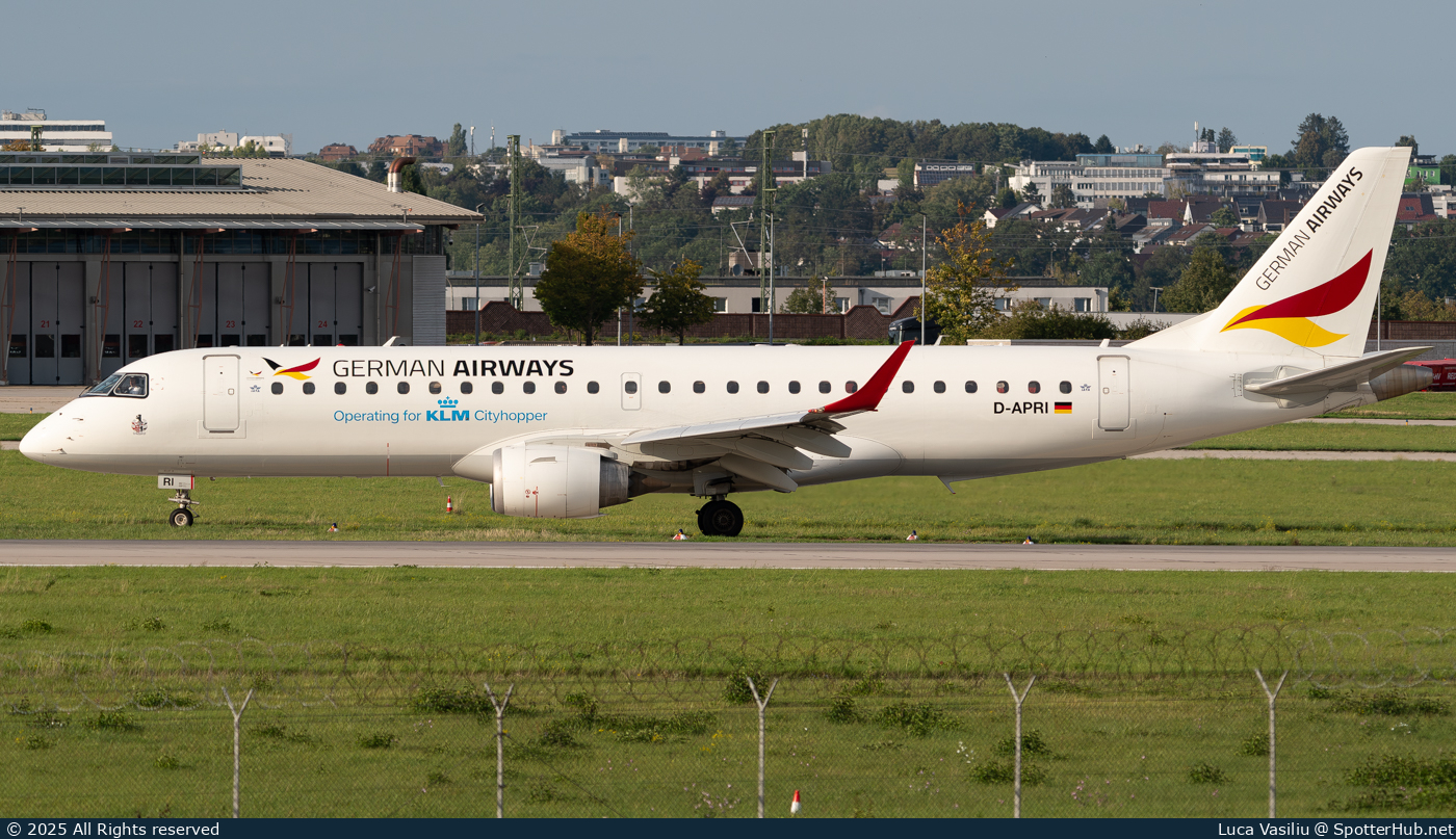 Photo of D-APRI - Embraer ERJ-190SR operated by KLM Cityhopper (opb German Airways)
