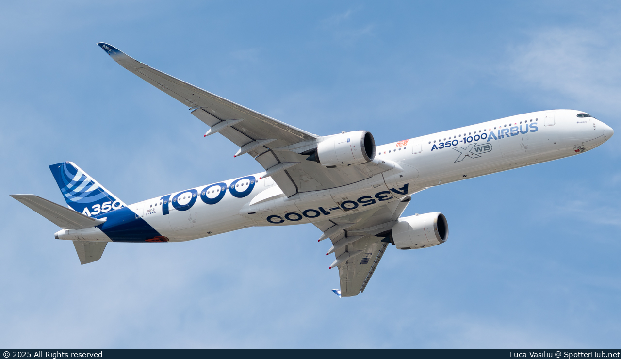 Photo of F-WMIL - Airbus A350-1041 operated by Airbus Industrie