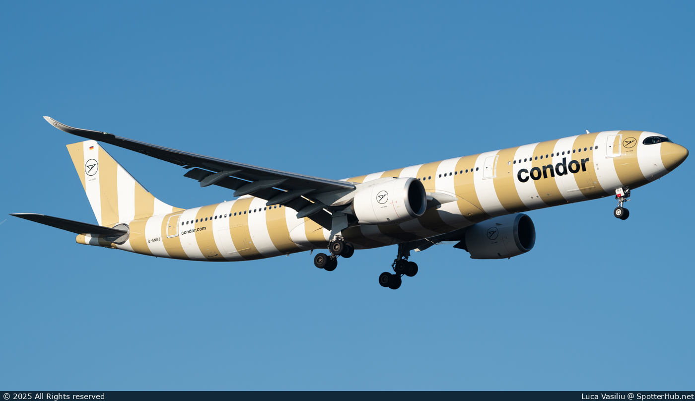 Photo of D-ANRJ - Airbus A330-941 operated by Condor