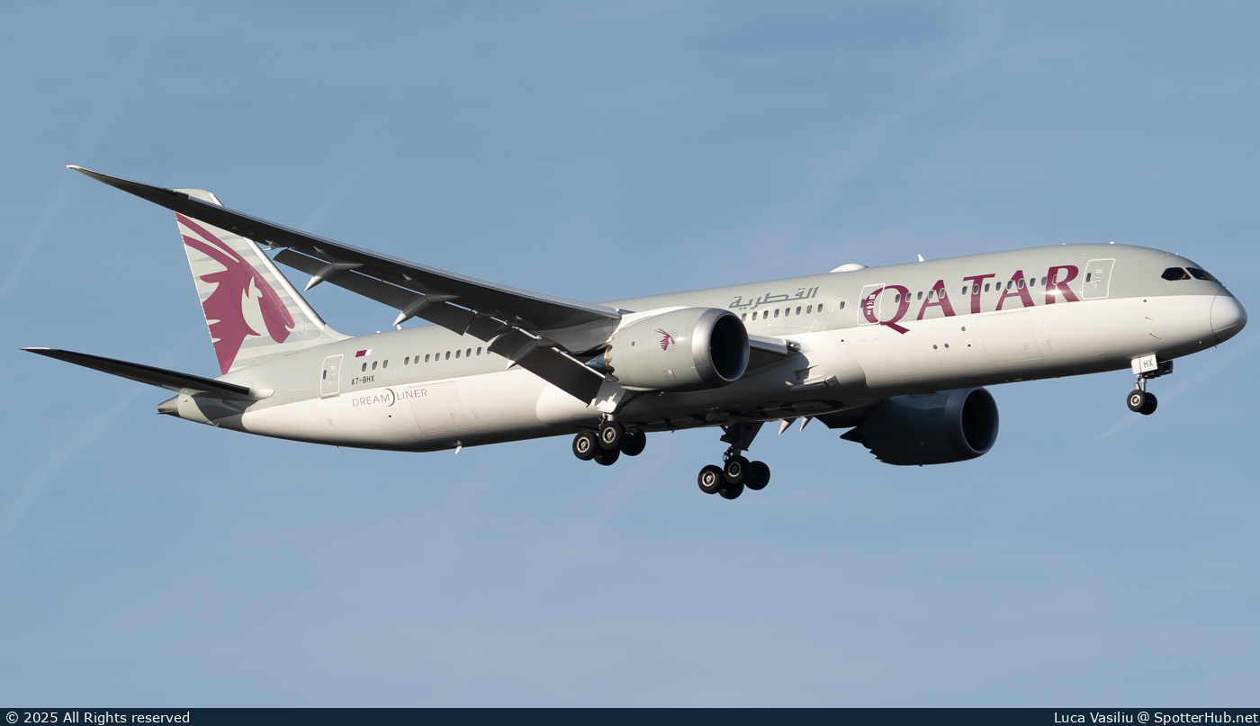 Photo of A7-BHX - Boeing 787-9 Dreamliner operated by Qatar Airways