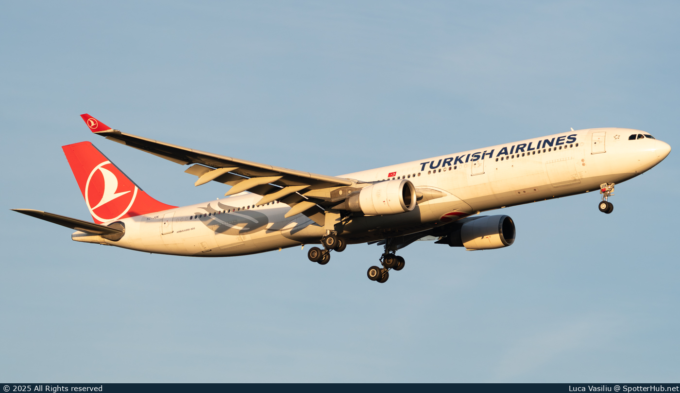 Photo of TC-JOK - Airbus A330-303 operated by Turkish Airlines