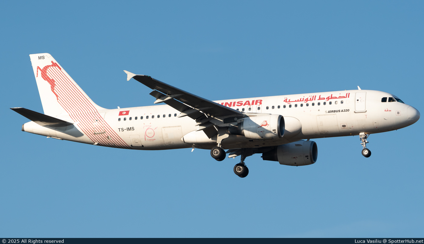Photo of TS-IMS - Airbus A320-214 operated by Tunisair