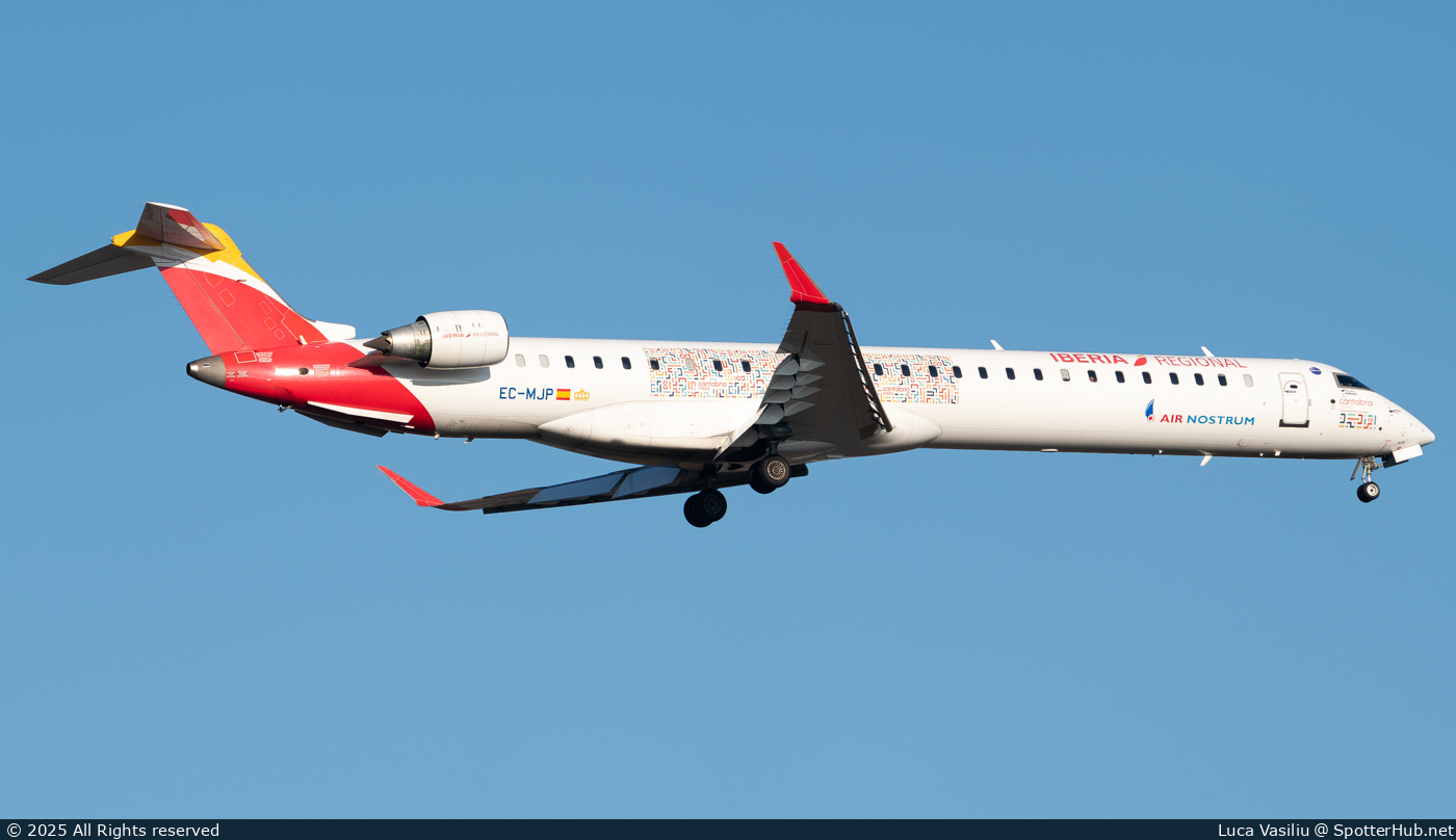 Photo of EC-MJP - Bombardier CRJ-1000 operated by Iberia Regional (opb Air Nostrum)