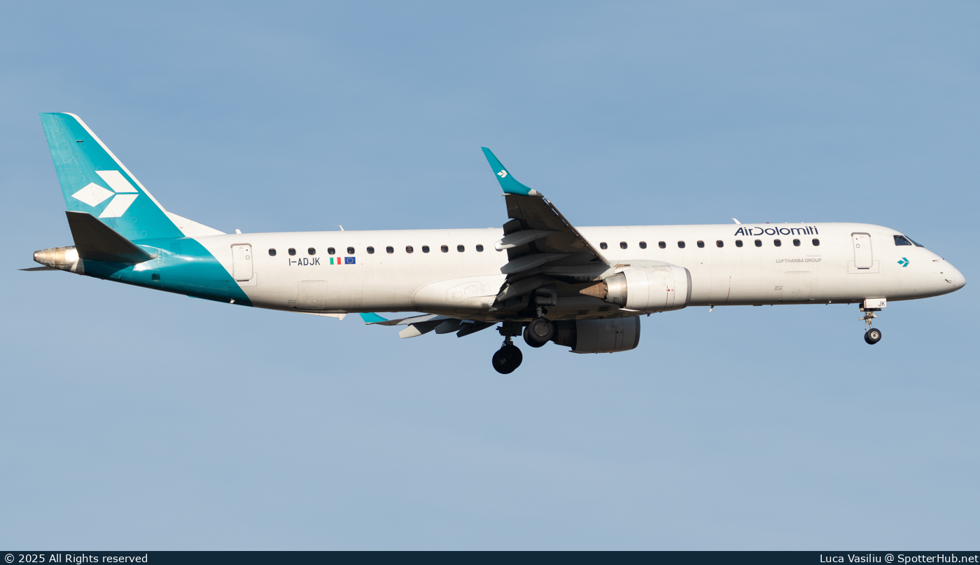 Photo of I-ADJK - Embraer ERJ-195LR operated by Air Dolomiti