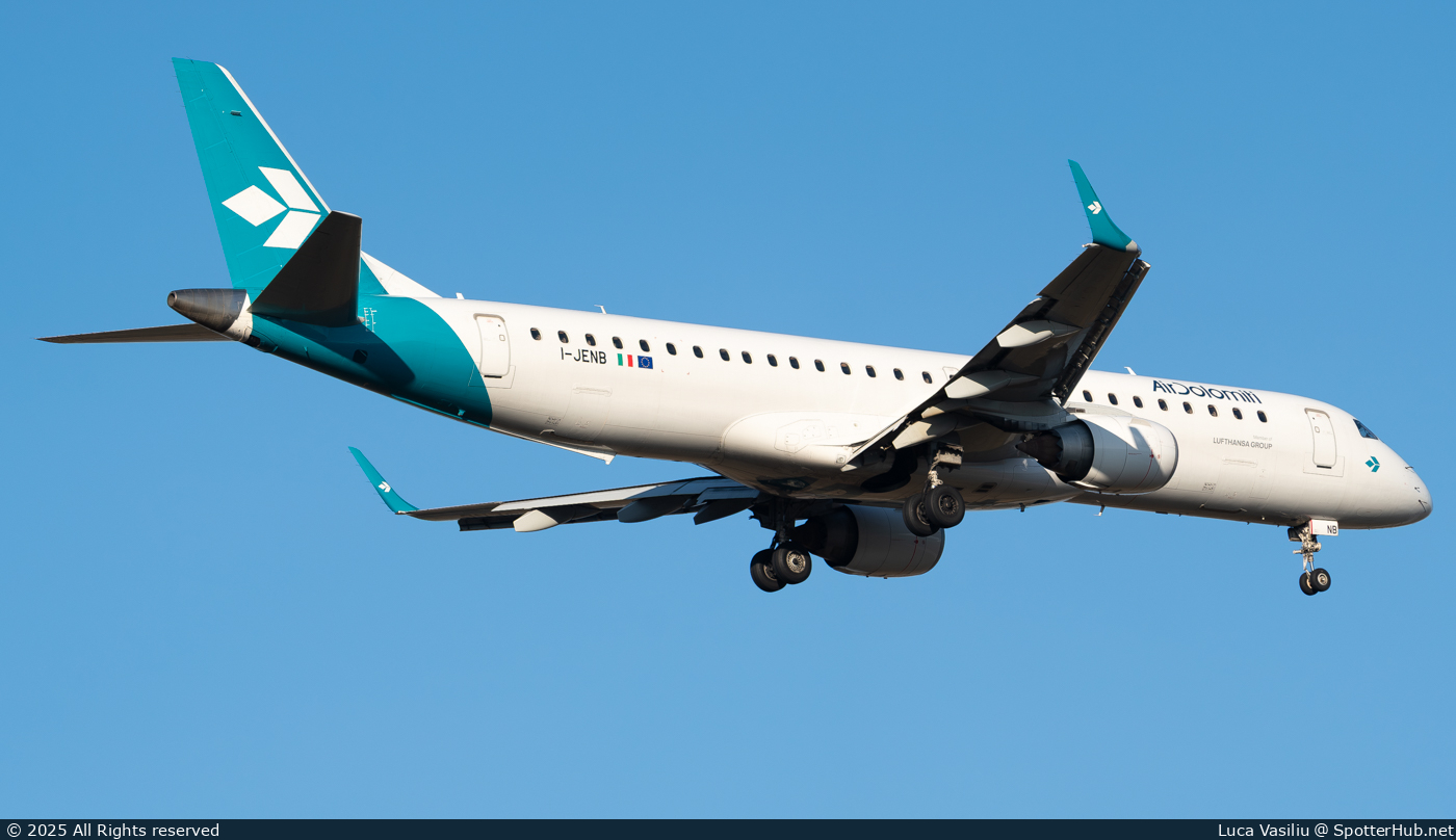 Photo of I-JENB - Embraer ERJ-195LR operated by Air Dolomiti