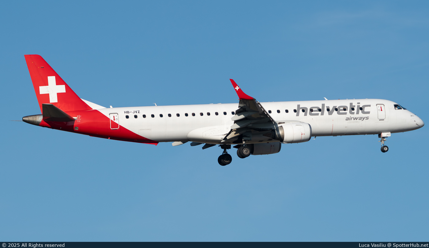 Photo of HB-JVZ - Embraer ERJ-195AR operated by Helvetic Airways