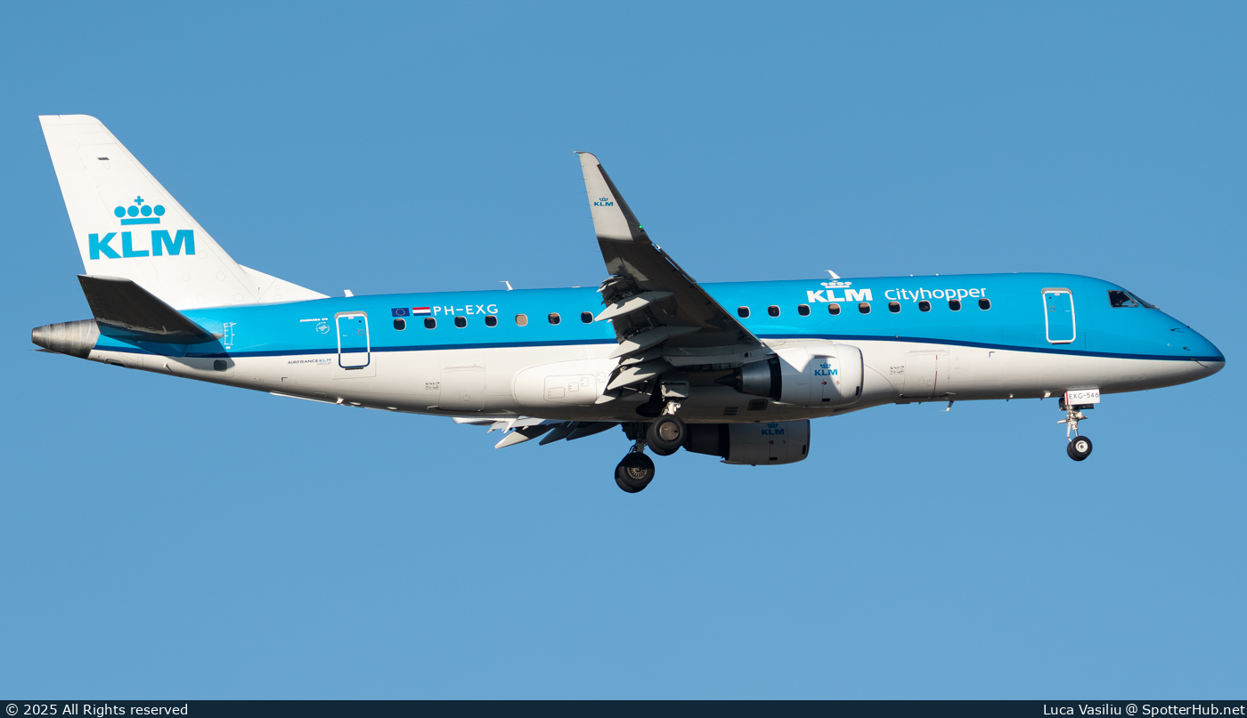 Photo of PH-EXG - Embraer ERJ-175STD operated by KLM Cityhopper