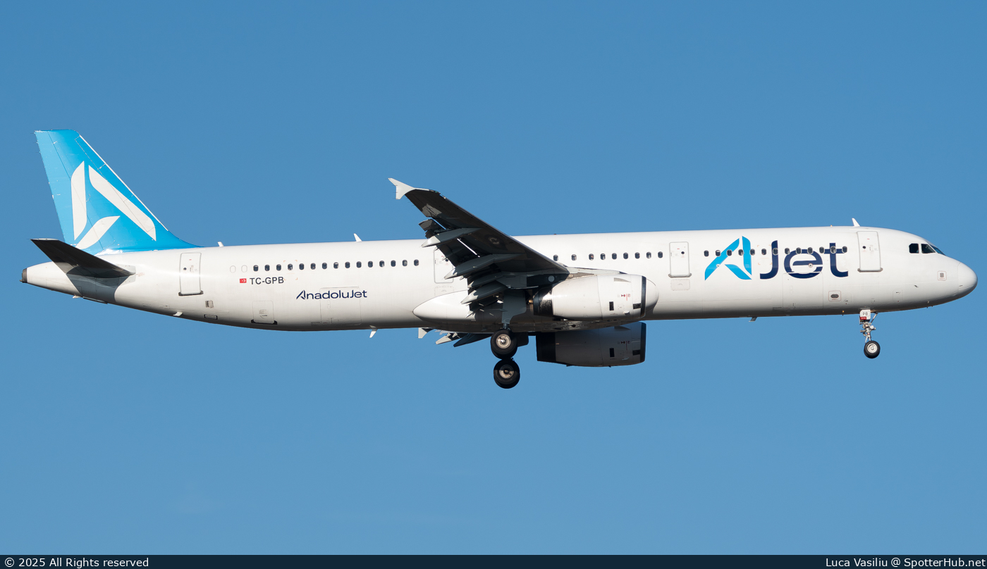 Photo of TC-GPB - Airbus A321-231 operated by AJet (opb BBN Airlines)