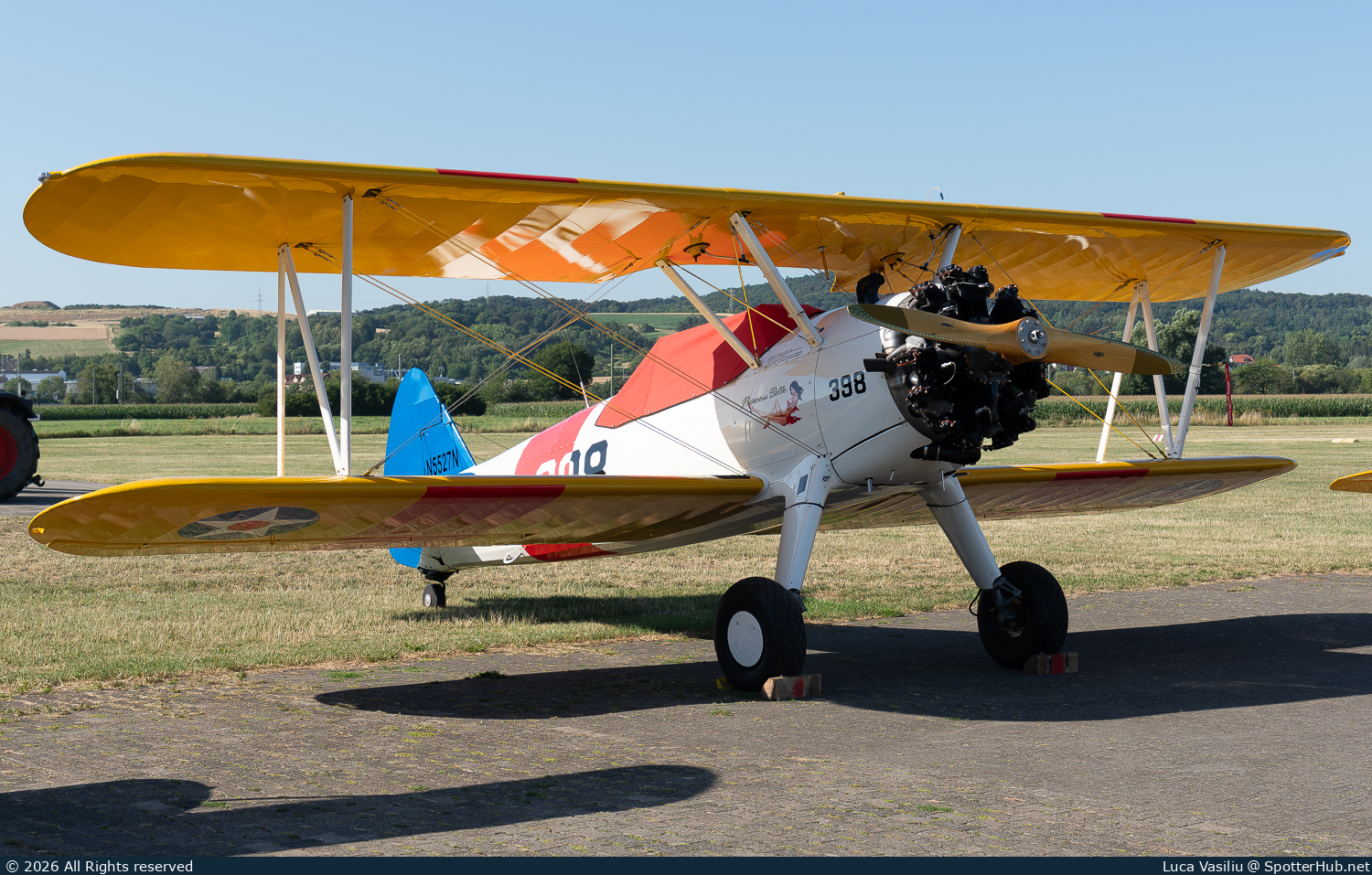 Photo of N5527N - Boeing N2S-5 Kaydet operated by Private