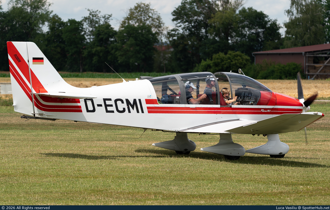 Photo of D-ECMI - Robin DR400/180R Remorqueur operated by Augsburger Verein für Segelflug