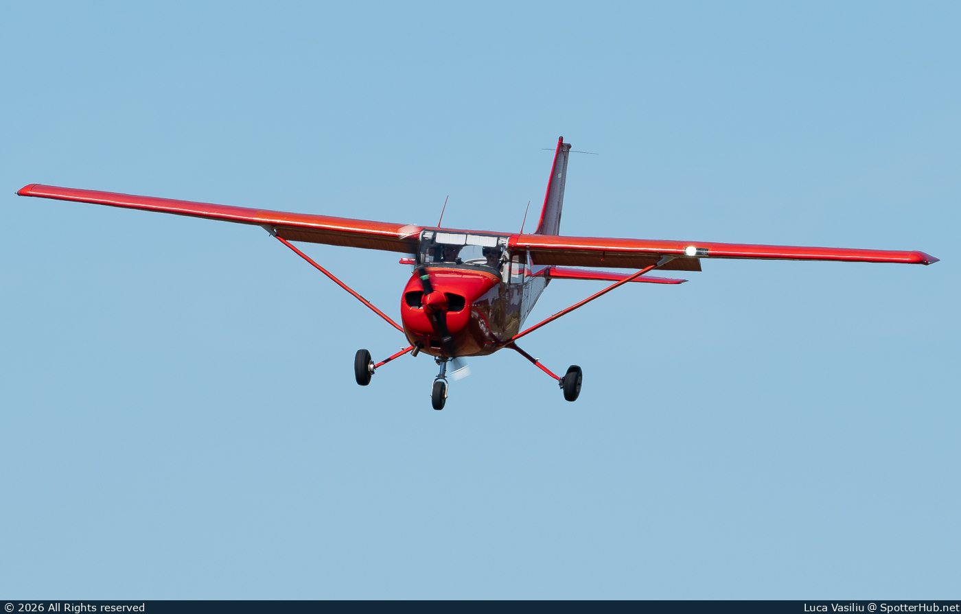 Photo of D-EETS - Cessna 172P Skyhawk II operated by BWLV Motorflugschule
