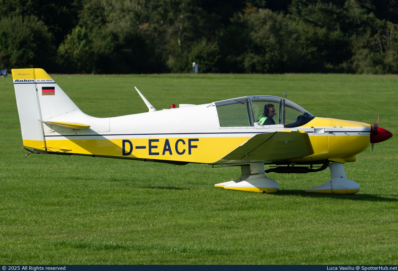 Photo of D-EACF - Robin DR300/180R Remorqueur operated by Private
