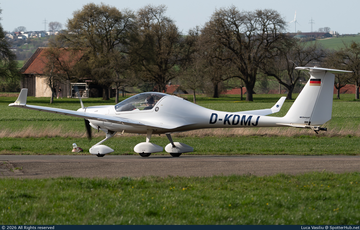 Photo of D-KDMJ - Diamond HK36TTC Super Dimona operated by Private