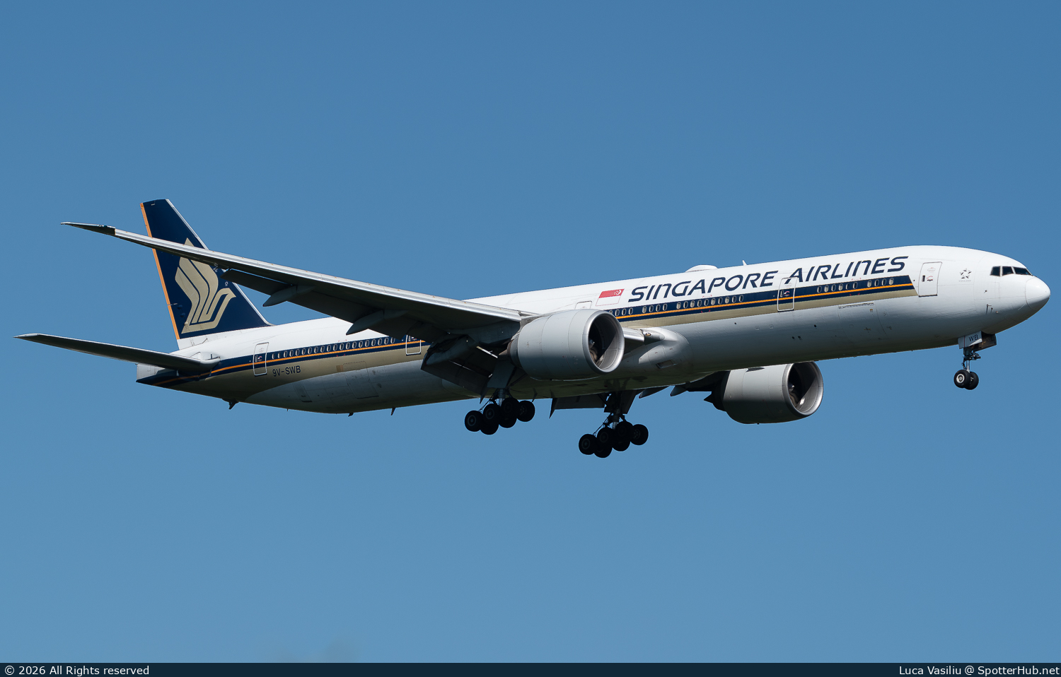 Photo of 9V-SWB - Boeing 777-312(ER) operated by Singapore Airlines