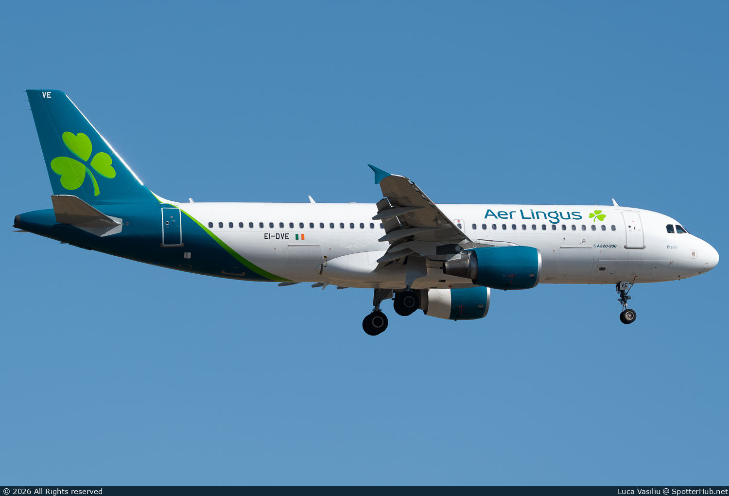 Photo of EI-DVE - Airbus A320-214 operated by Aer Lingus