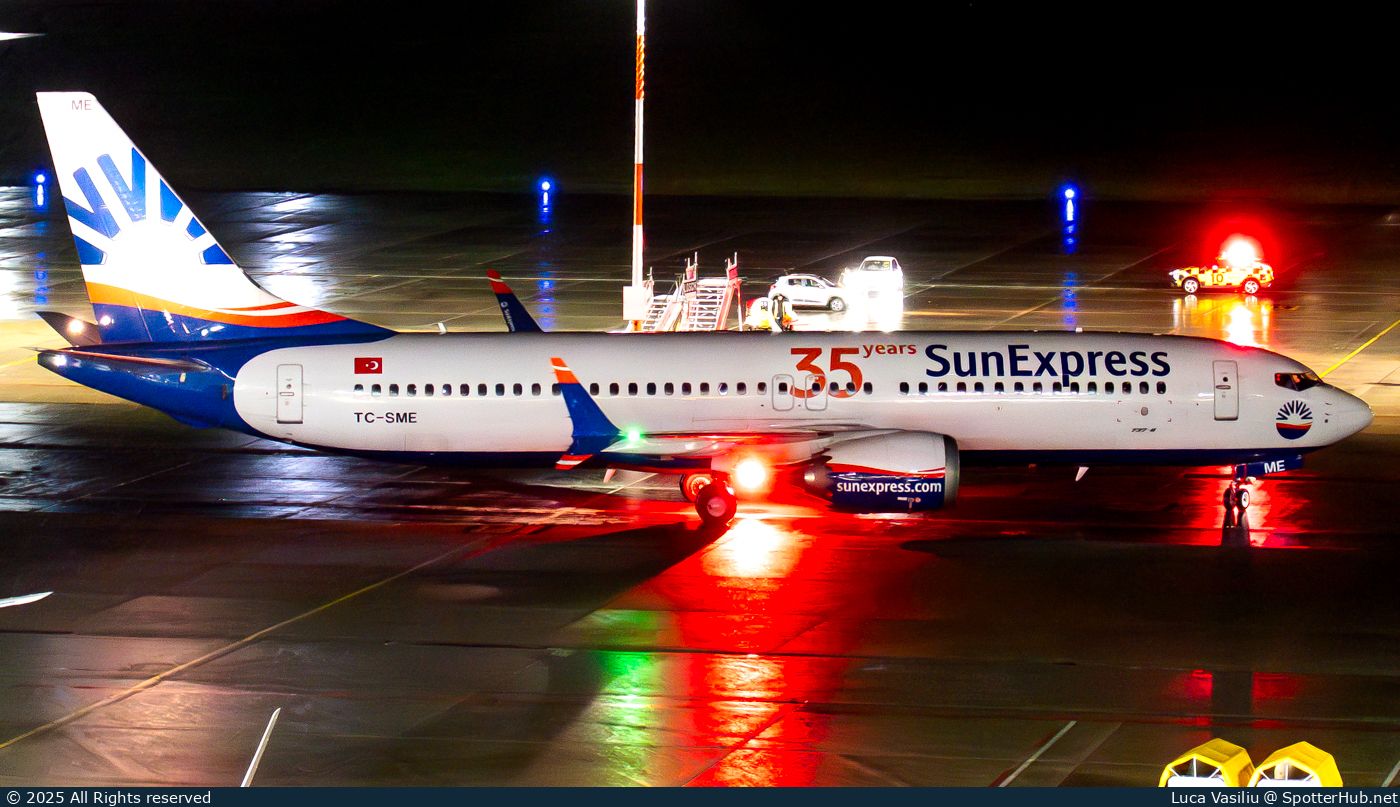 Photo of TC-SME - Boeing 737 MAX 8 operated by SunExpress