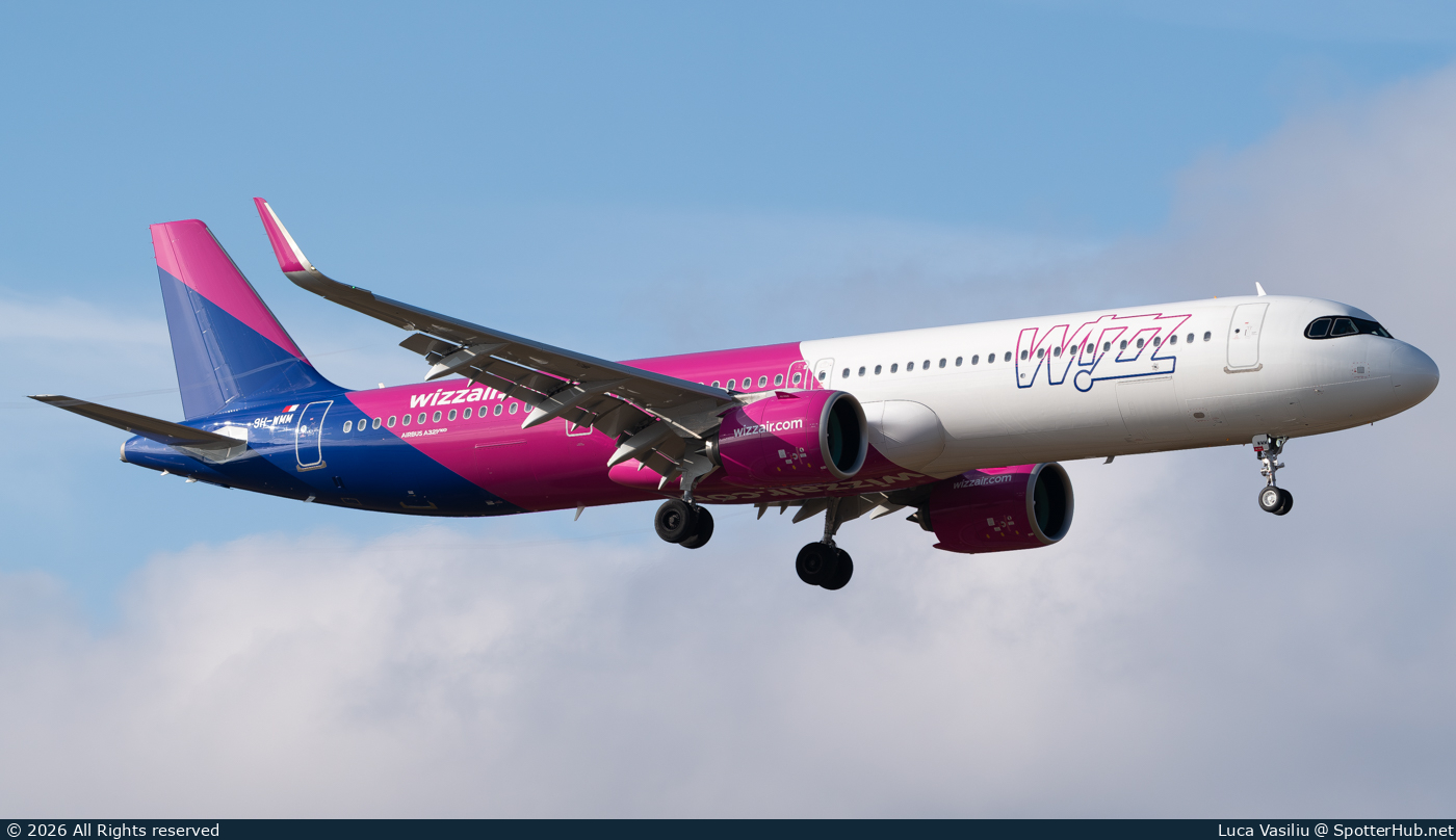 Photo of 9H-WMM - Airbus A321-271NX operated by Wizz Air Malta
