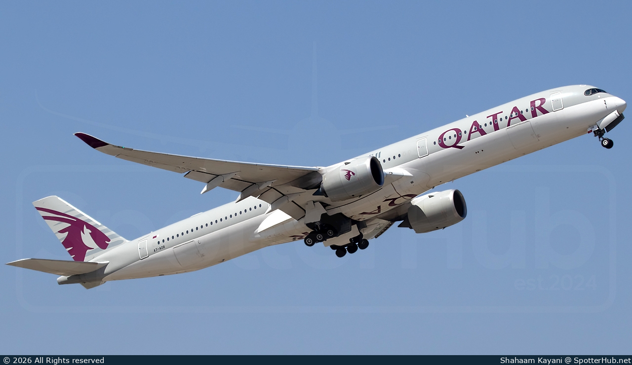 Photo of A7-AOB - Airbus A350-1041 operated by Qatar Airways