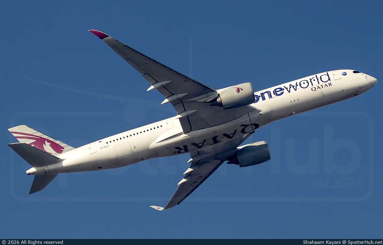 Photo of A7-ALZ - Airbus A350-941 operated by Qatar Airways