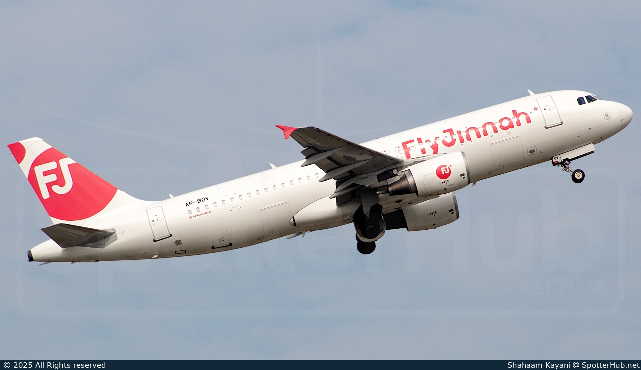 Photo of AP-BOV - Airbus A320-214 operated by Fly Jinnah