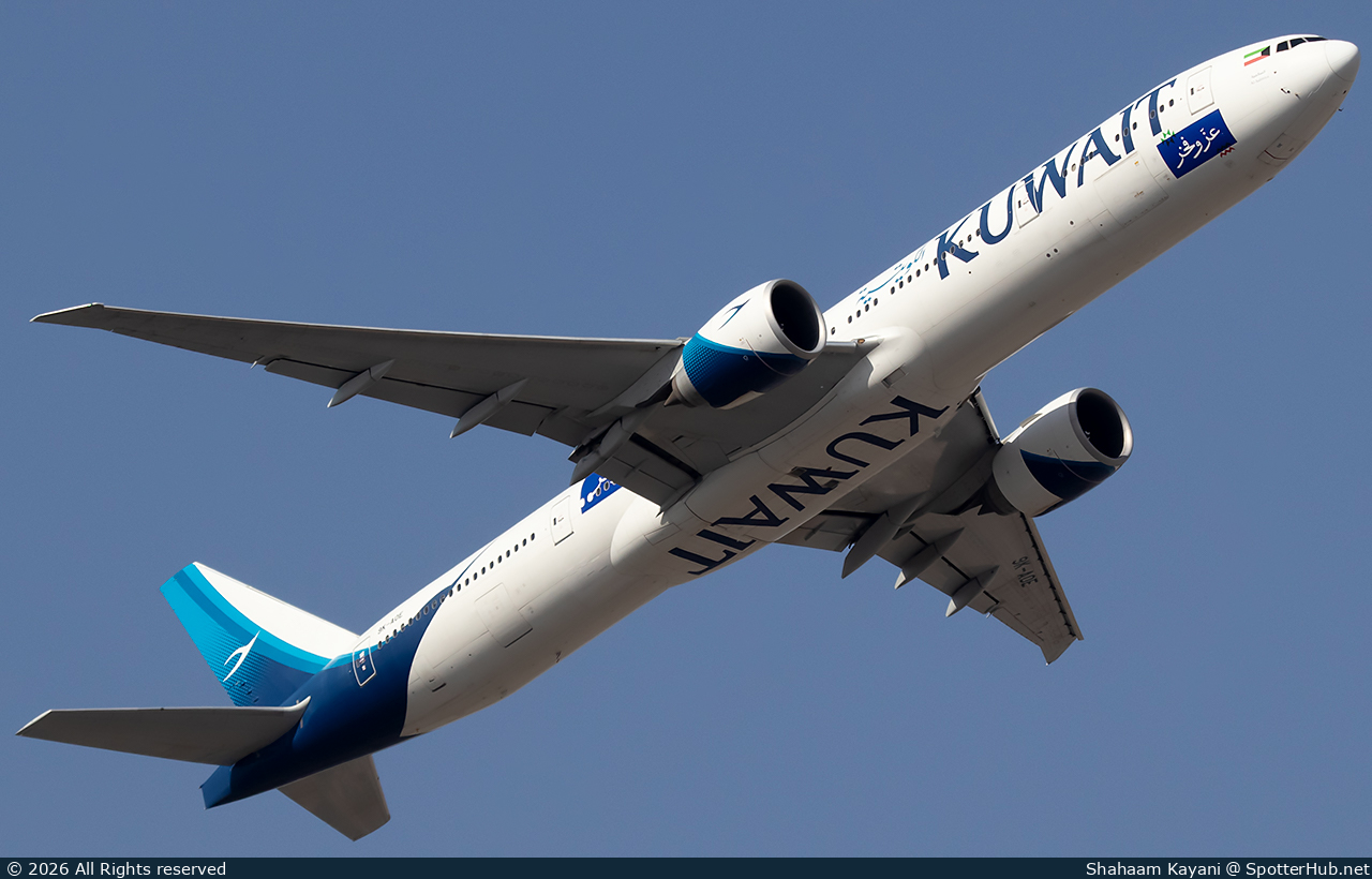 Photo of 9K-AOE - Boeing 777-369(ER) operated by Kuwait Airways
