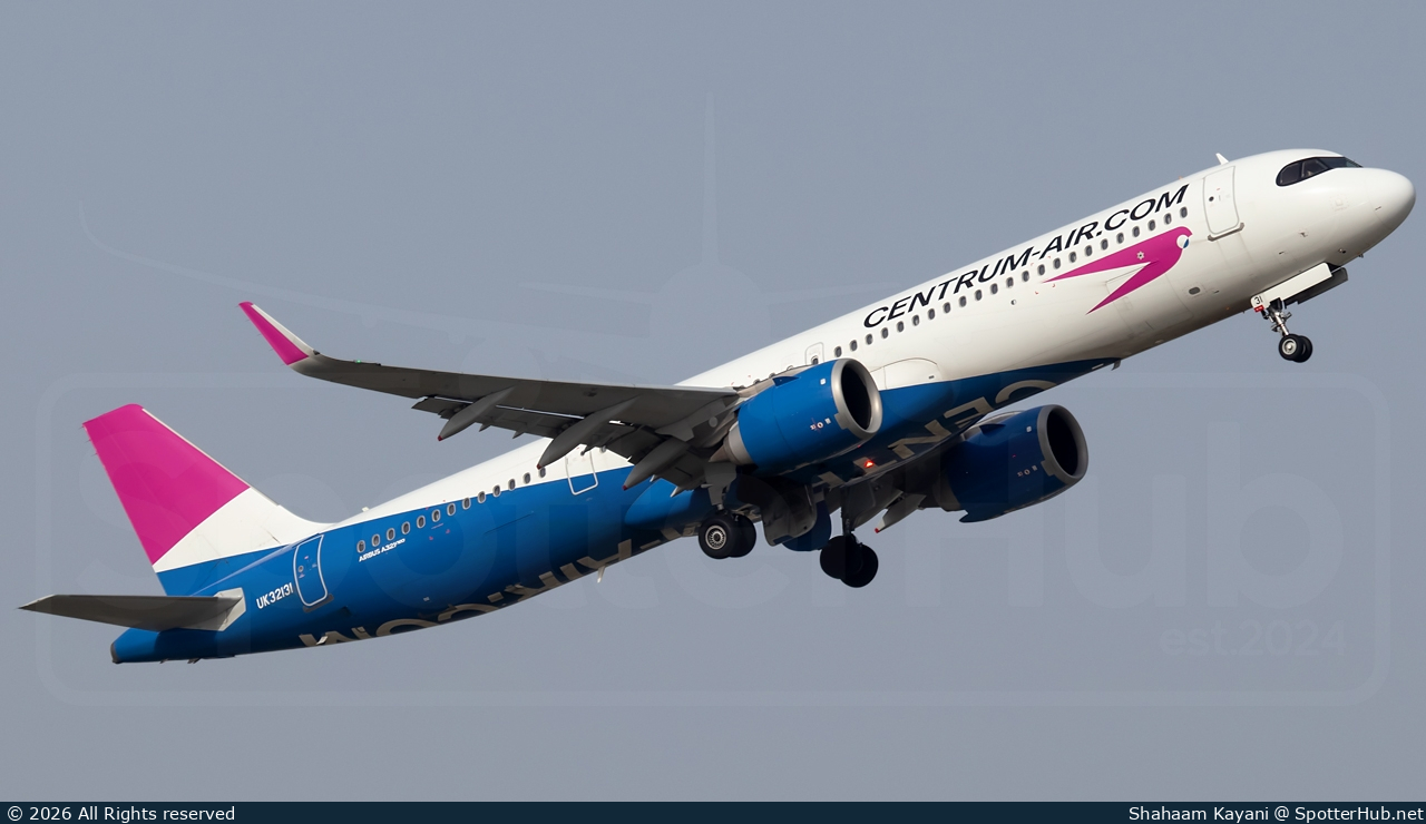 Photo of UK32131 - Airbus A321-253NX operated by Centrum Air