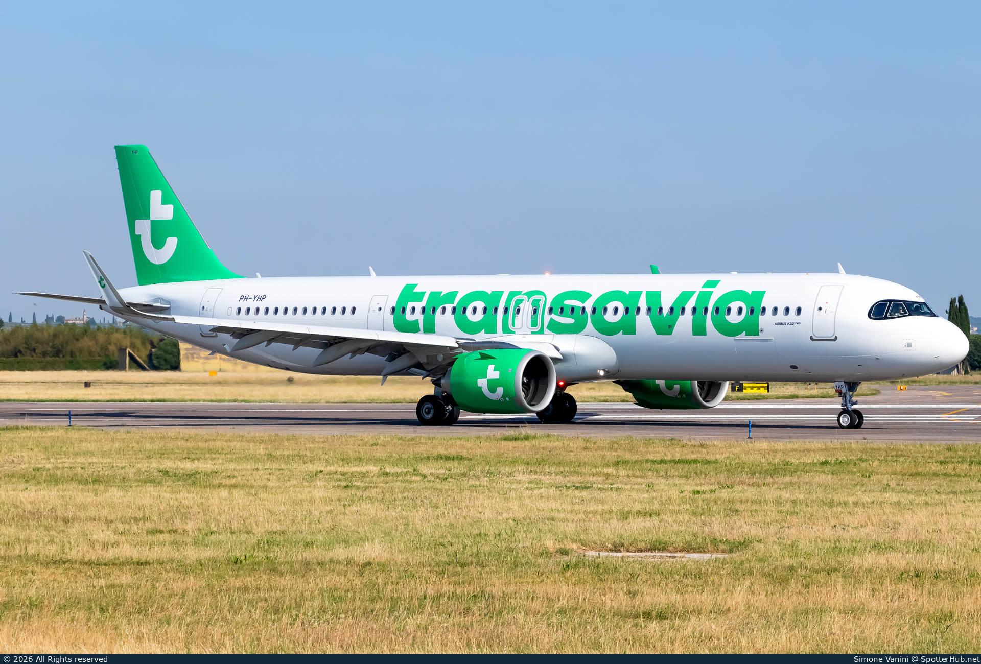 Photo of PH-YHP - Airbus A321-251NX operated by Transavia