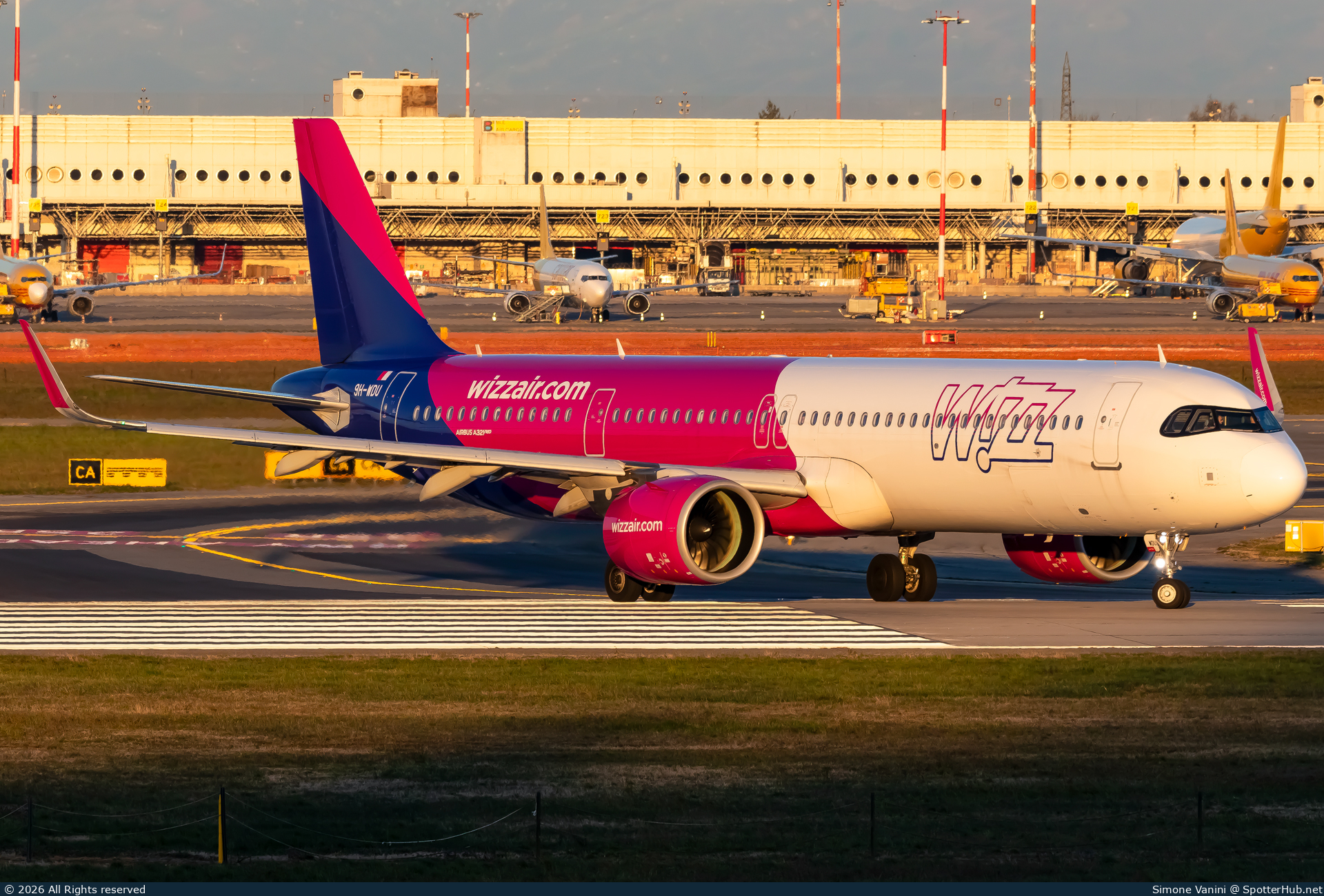 Photo of 9H-WDU - Airbus A321-271NX operated by Wizz Air Malta