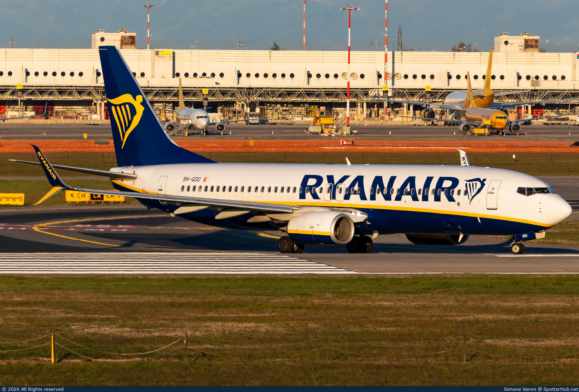 Photo of 9H-QDO - Boeing 737-8AS operated by Ryanair (opb Malta Air)