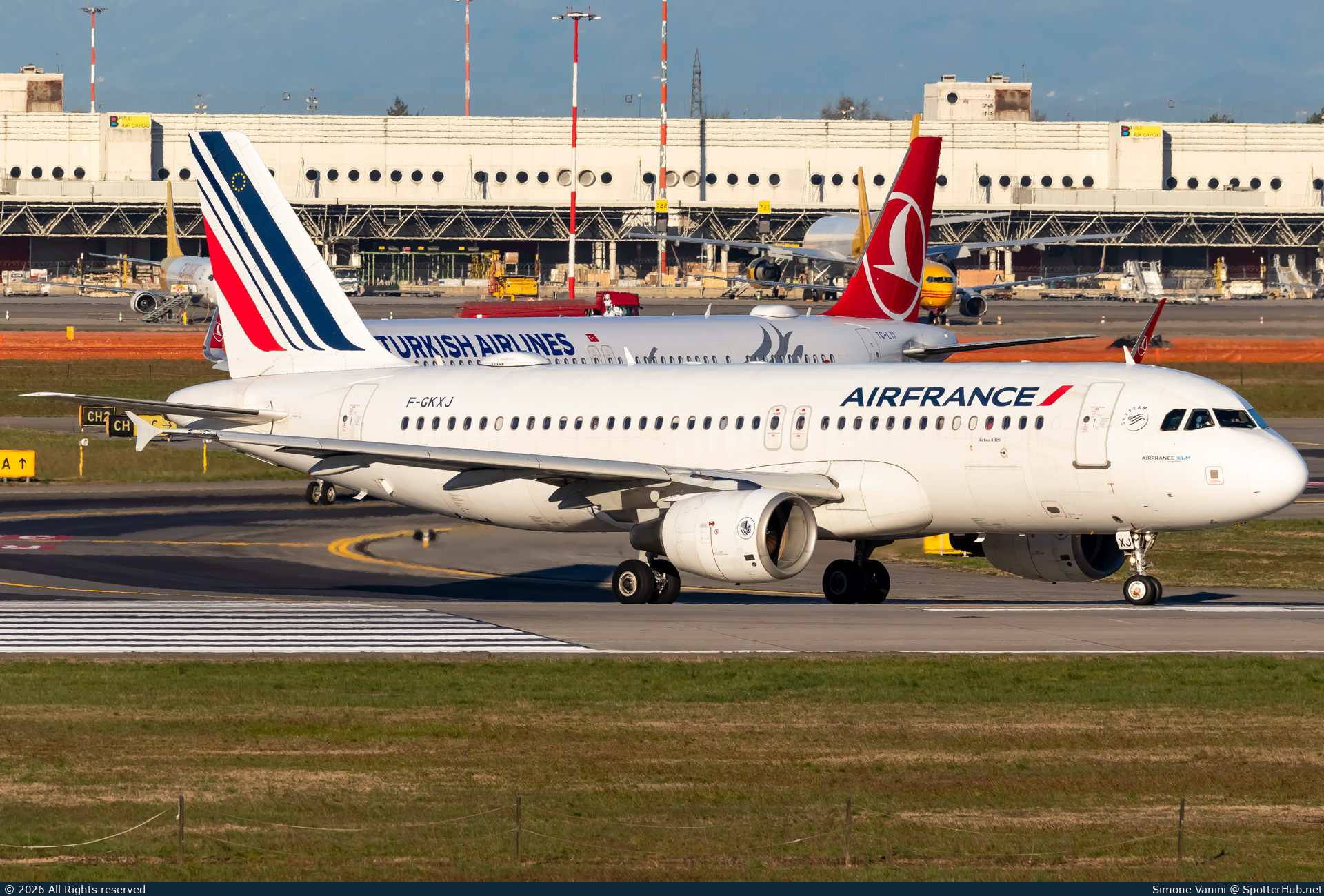 Photo of F-GKXJ - Airbus A320-214 operated by Air France