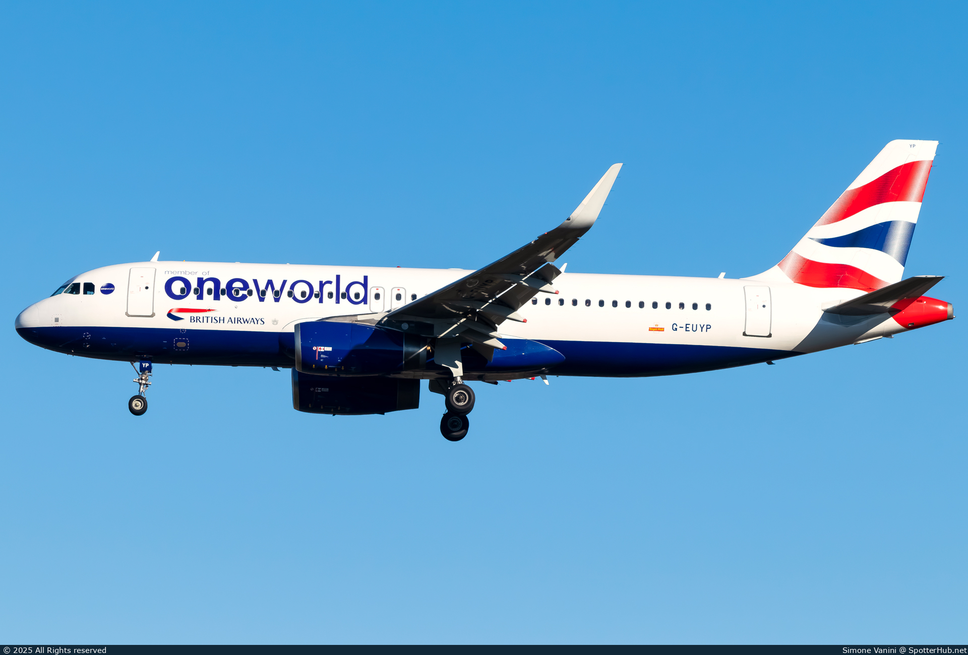 Photo of G-EUYP - Airbus A320-232 operated by British Airways