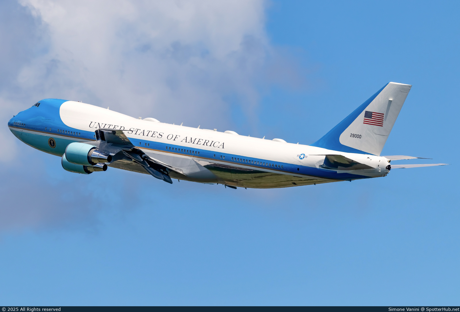 Photo of 92-9000 - Boeing VC-25A operated by US Air Force