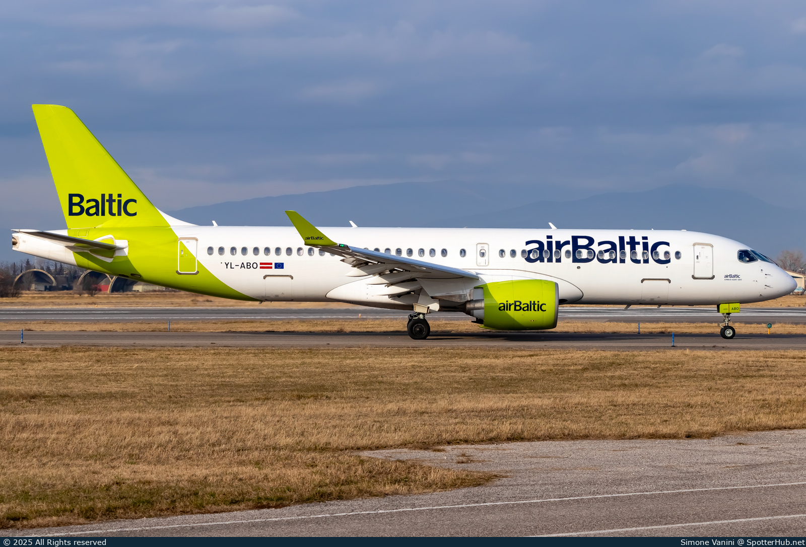 Photo of YL-ABO - Airbus A220-300 operated by airBaltic