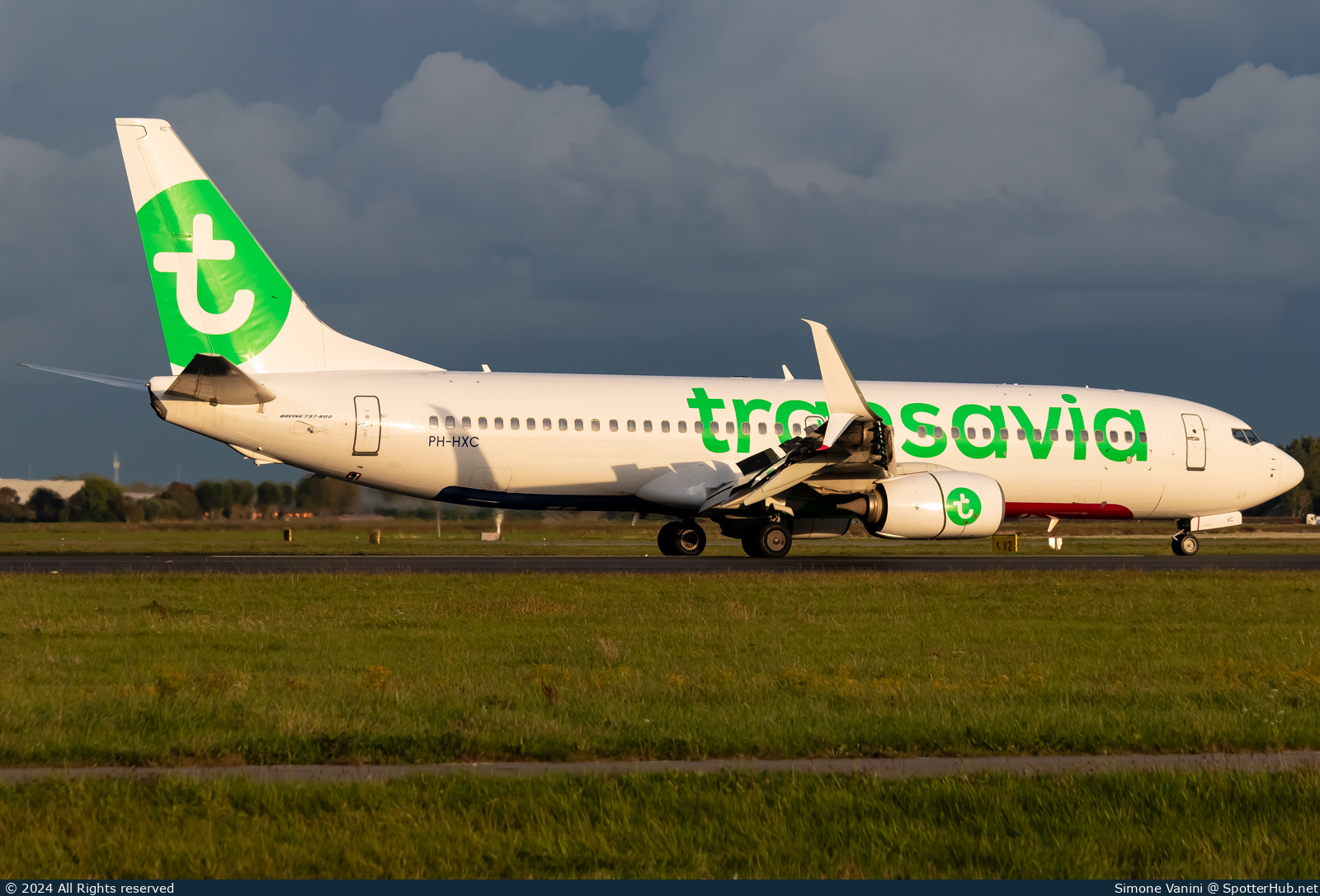 Photo of PH-HXC - Boeing 737-8K2 operated by Transavia