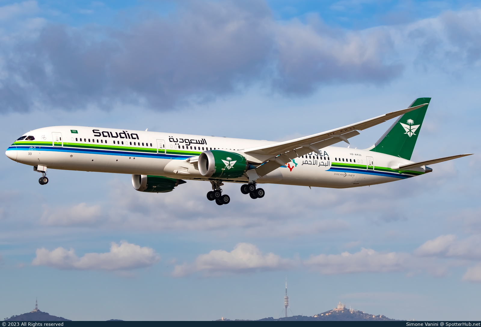 Photo of HZ-AR33 - Boeing 787-10 Dreamliner operated by Saudia