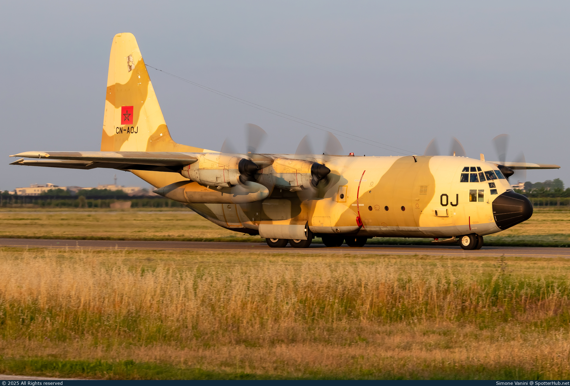 Photo of CN-AOJ - Lockheed C-130H Hercules operated by Royal Moroccan Air Force