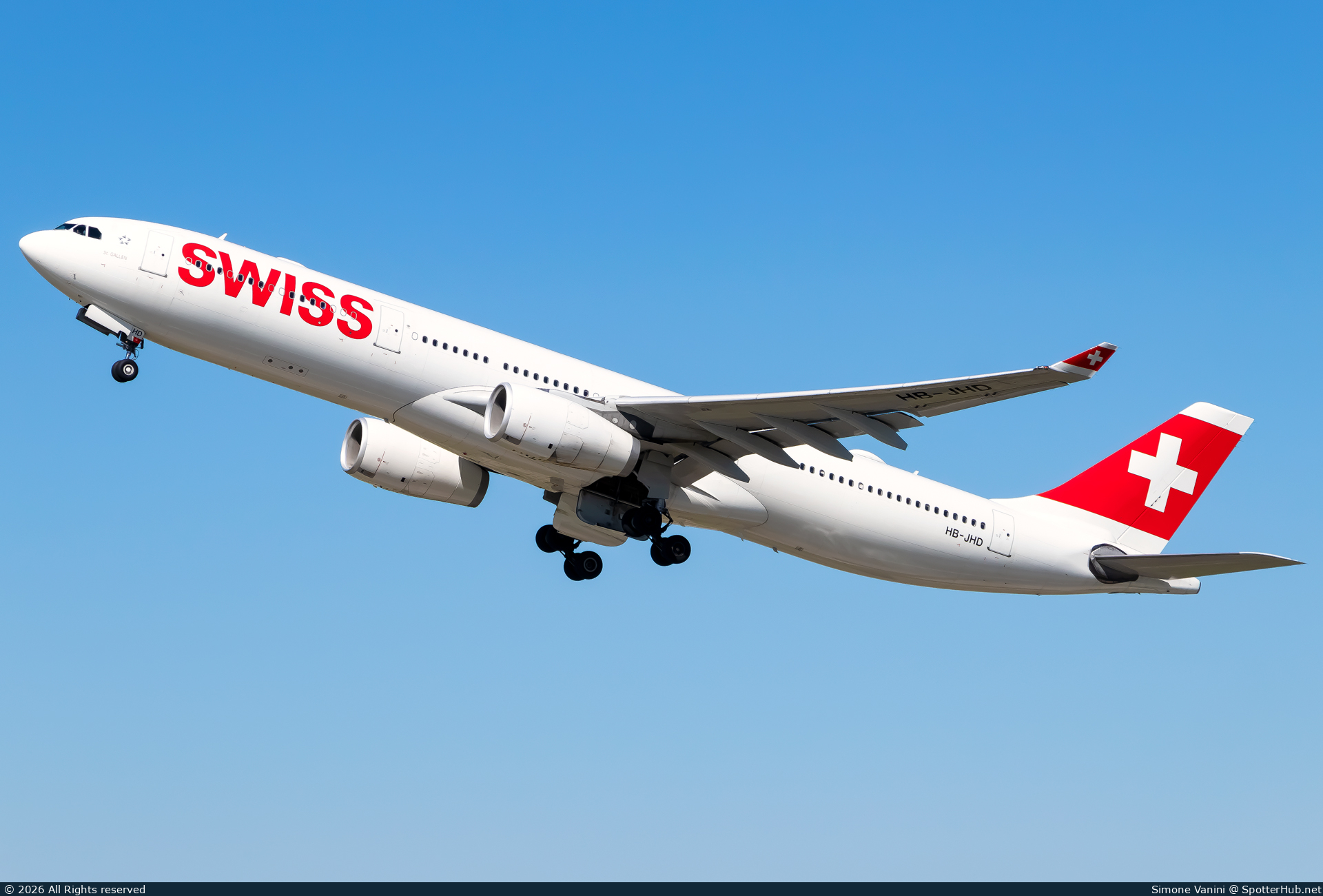 Photo of HB-JHD - Airbus A330-343 operated by Swiss International Air Lines