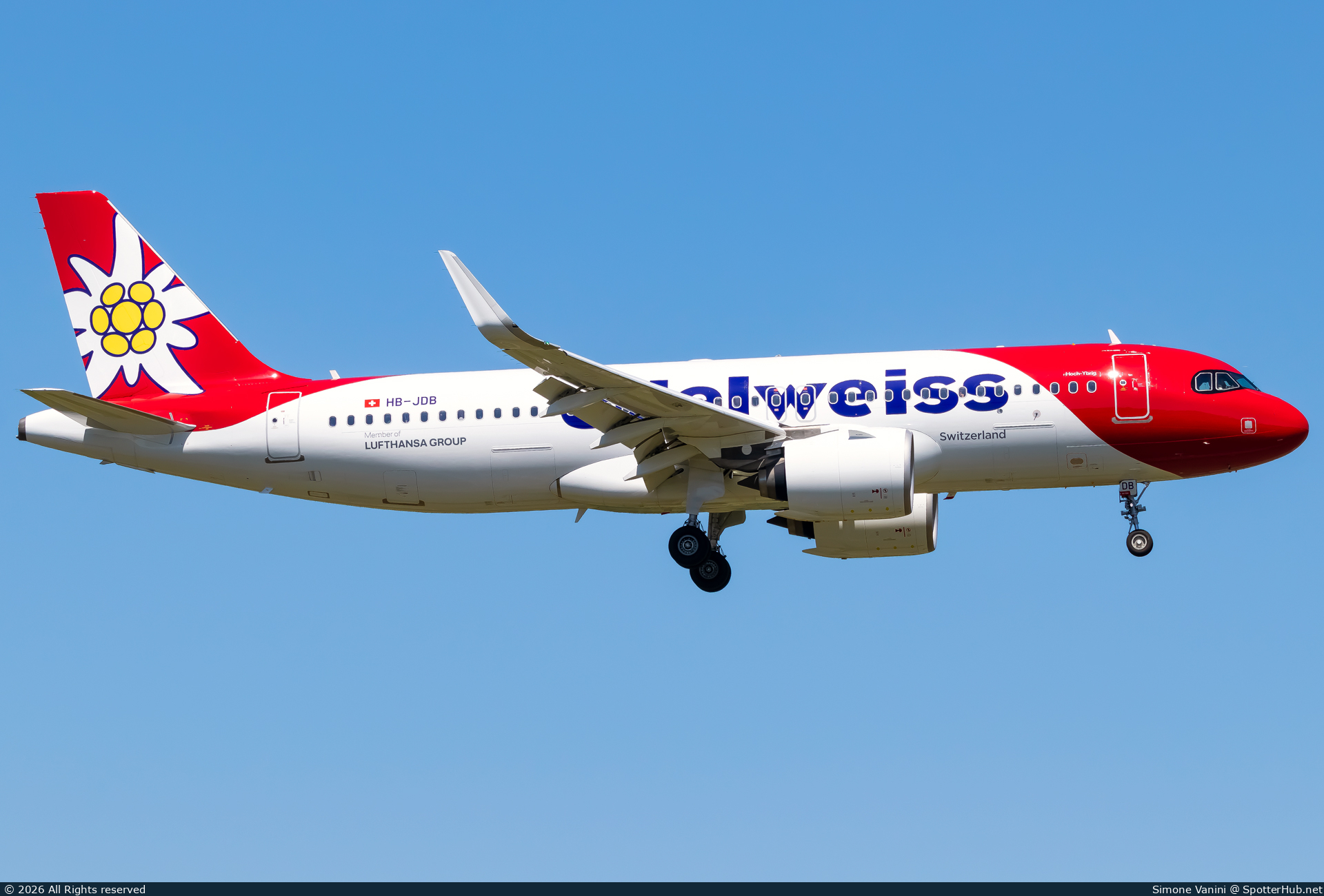 Photo of HB-JDB - Airbus A320-271N operated by Edelweiss Air